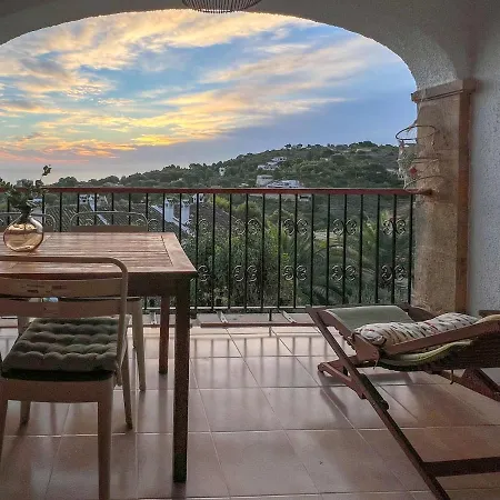 Holiday home Acogedora Casa En Con Vistas Al Mar. *